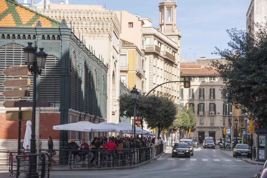 Malaga Center Flat Holidays Atarazanas Market Exterior photo